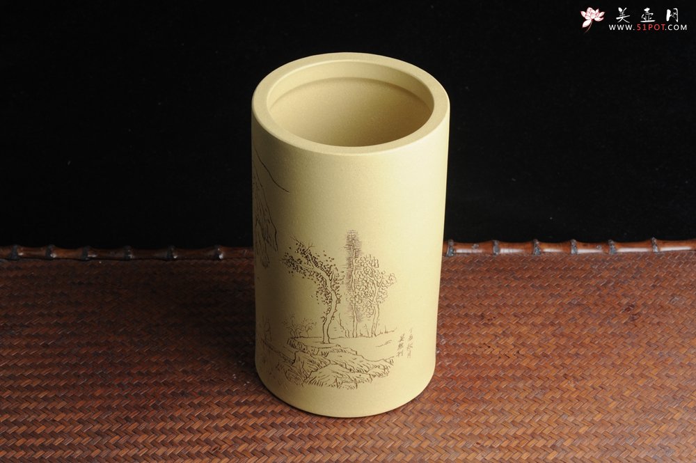 紫砂壶图片：美筒特惠 精品山水高帽笔筒一式 老师不打草稿直接空刻 一气呵成  - 紫砂壶信息网