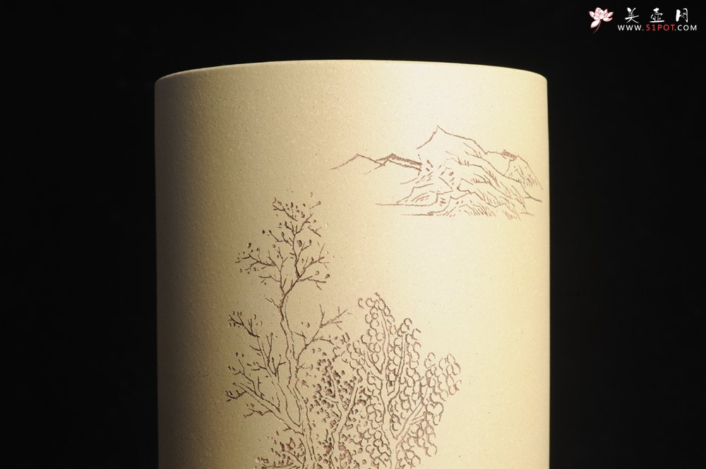 紫砂壶图片：美筒特惠 精品山水高帽笔筒三式 山高月小 水落石出 老师不打草稿直接空刻 一气呵成 - 紫砂壶信息网