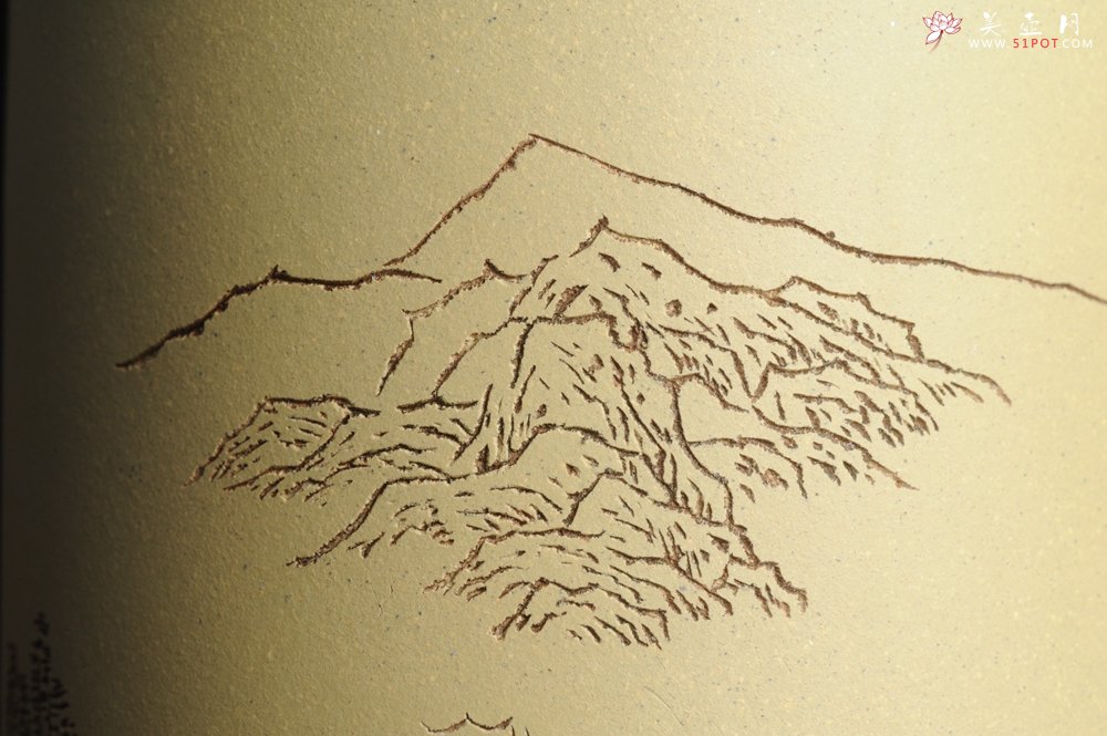 紫砂壶图片：美筒特惠 精品山水高帽笔筒五式  老师不打草稿直接空刻 一气呵成 - 紫砂壶信息网
