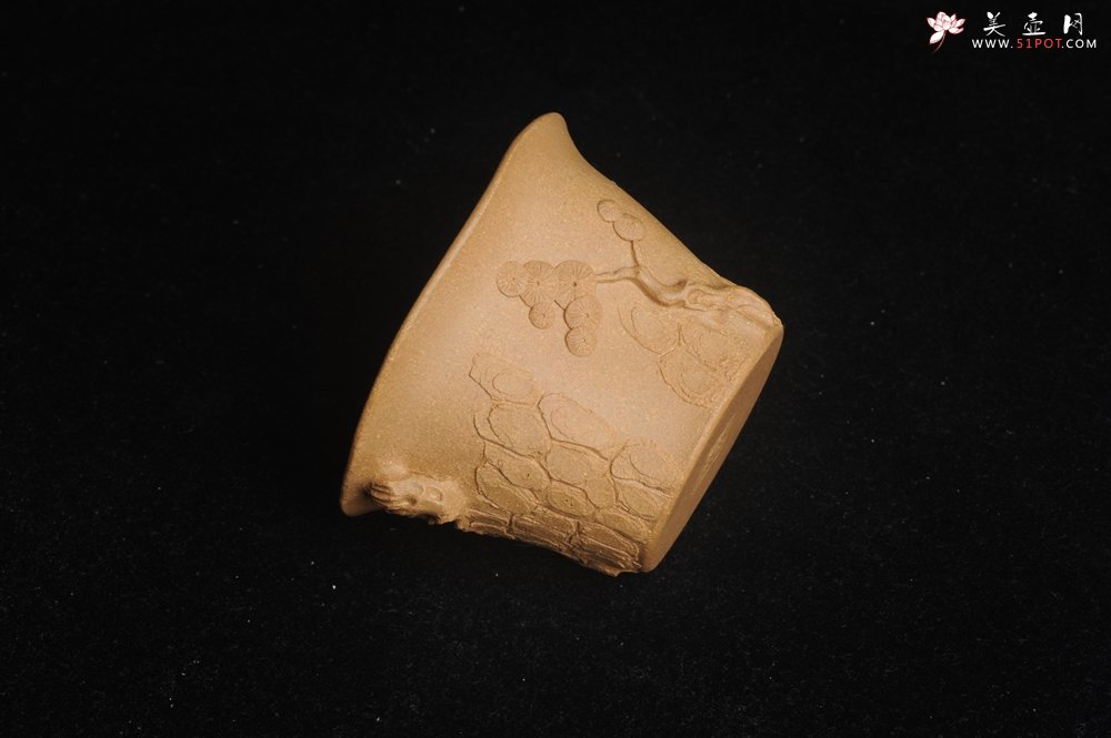 紫砂壶图片：美杯特惠 精致全手工松桩杯 - 紫砂壶信息网