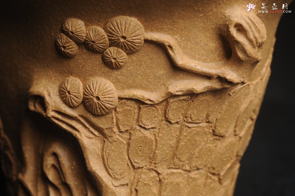 紫砂壶图片：美杯特惠 精致全手工松桩杯 - 紫砂壶信息网