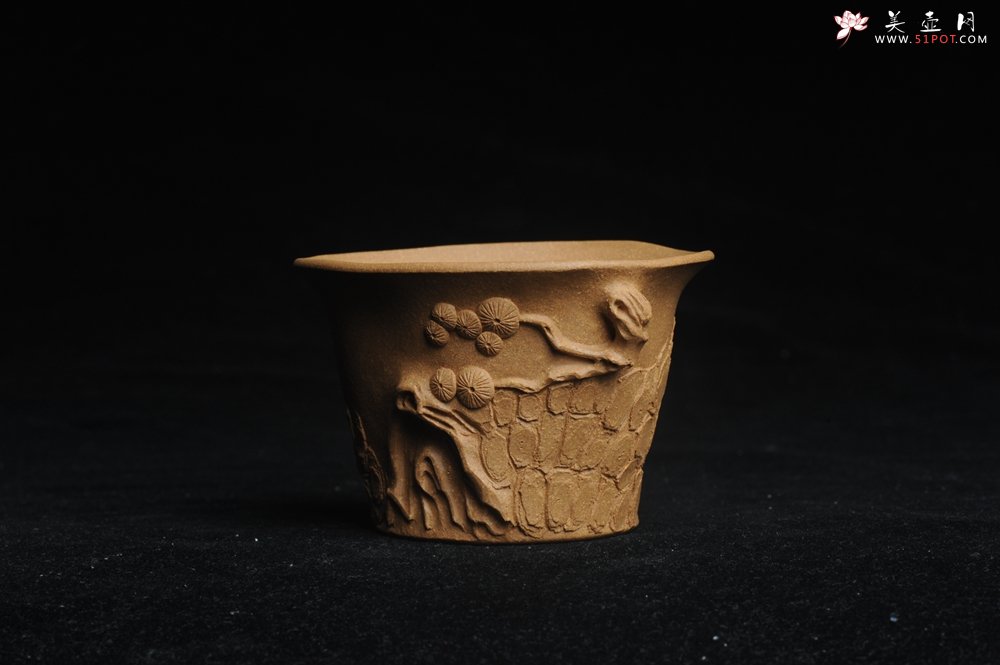 紫砂壶图片：美杯特惠 精致全手工松桩杯 - 紫砂壶信息网