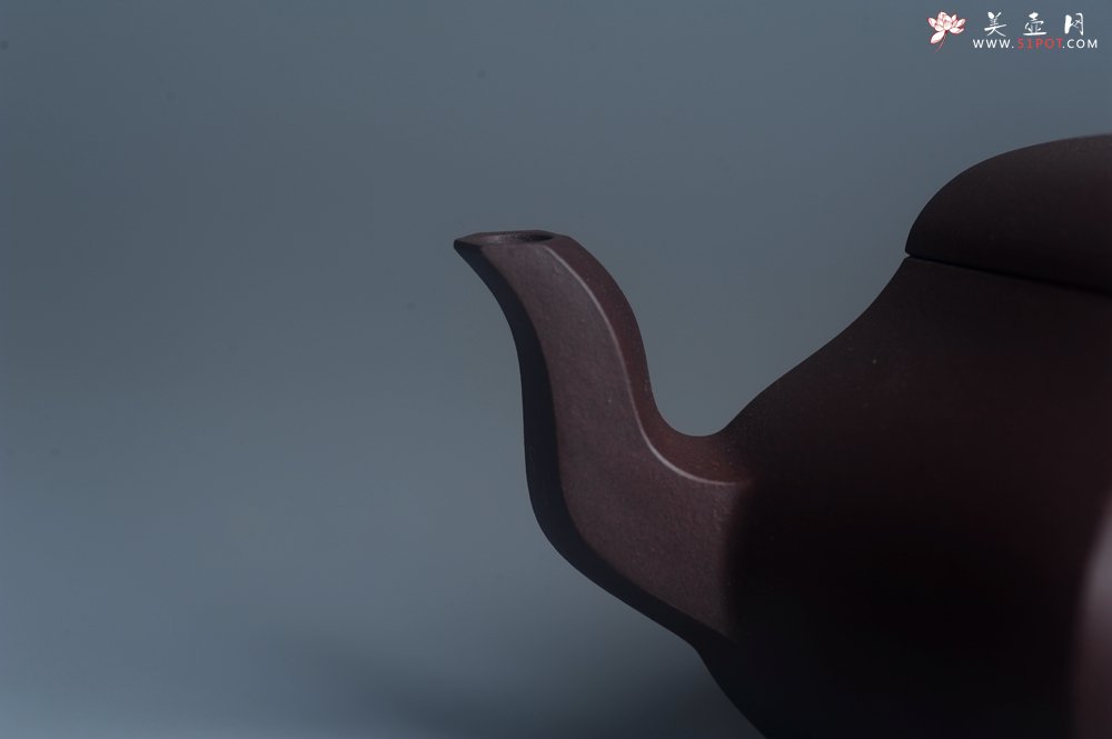 紫砂壶图片：美壶特惠 潜力股凌晨老师 精致紫泥全手工六方君德壶 期待与您结缘 - 紫砂壶信息网