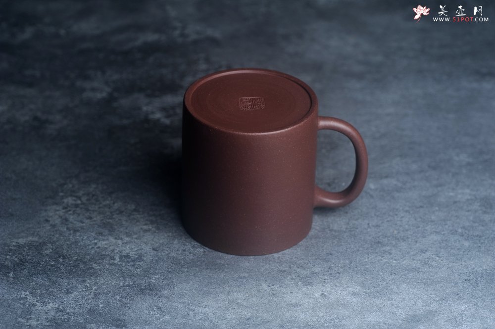 紫砂壶图片：优质紫泥 厚实朴玉杯 特惠紫砂盖杯 - 紫砂壶信息网