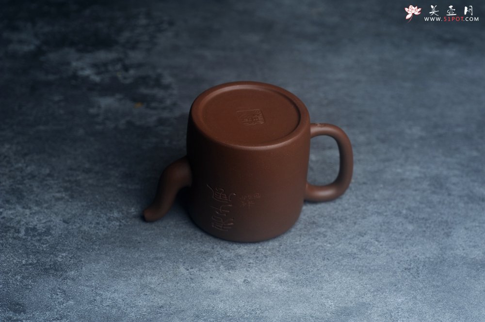 紫砂壶图片：美壶特惠 潜力股王静然 优质文革紫泥双圈壶 君子风 装饰文雅 - 紫砂壶信息网