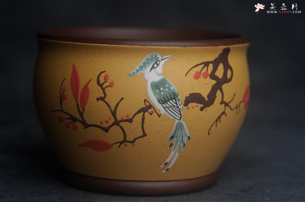 紫砂壶图片：美美杯特惠 精致花鸟紫砂杯 紫泥粉黄金段泥主人杯 茶杯 特文气 - 紫砂壶信息网