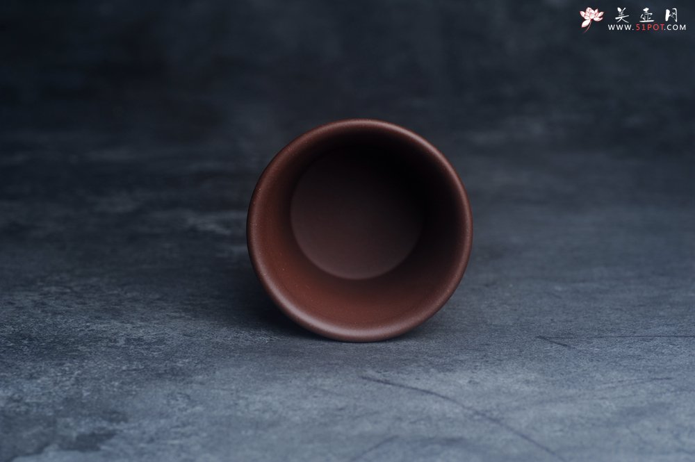 紫砂壶图片：美美杯特惠 精致花鸟紫砂杯 紫泥粉黄金段泥主人杯 茶杯 特文气 - 紫砂壶信息网