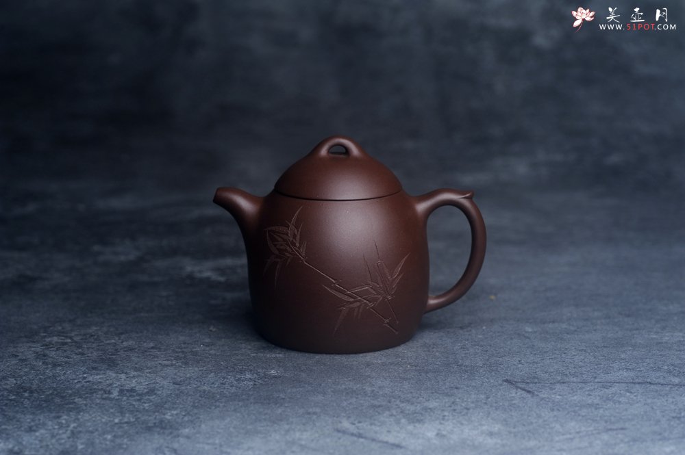 紫砂壶图片：美壶福利特惠 精致特好老紫泥秦权壶 刻竹子 特文气 - 紫砂壶信息网