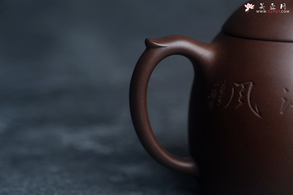 紫砂壶图片：美壶福利特惠 精致特好老紫泥秦权壶 刻竹子 特文气 - 紫砂壶信息网