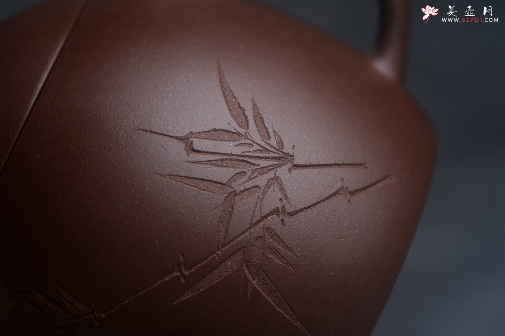 紫砂壶图片：美壶福利特惠 精致特好老紫泥秦权壶 刻竹子 特文气 - 紫砂壶信息网