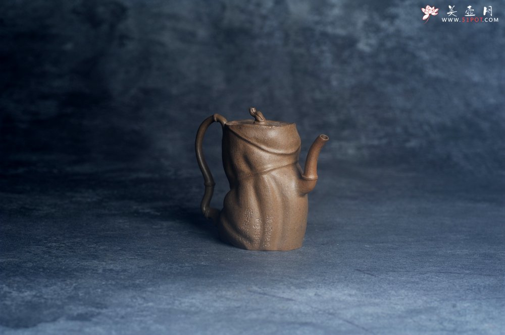 紫砂壶图片：美壶特惠 特好老青段君竹壶 茶人醉爱 - 紫砂壶信息网