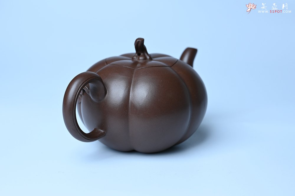 紫砂壶图片：美壶特惠 特好老紫泥南瓜壶 肌理丰富生动 茶人醉爱 - 紫砂壶信息网