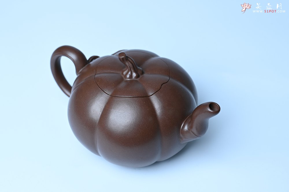 紫砂壶图片：美壶特惠 特好老紫泥南瓜壶 肌理丰富生动 茶人醉爱 - 紫砂壶信息网