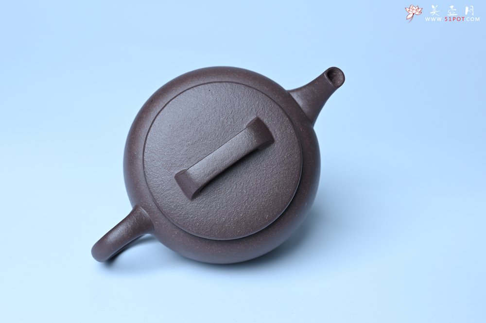 紫砂壶图片：美壶特惠 特好老紫泥涌泉壶 茶人醉爱 - 紫砂壶信息网