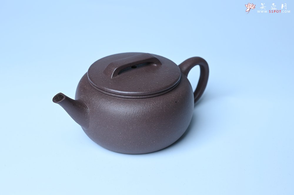 紫砂壶图片：美壶特惠 特好老紫泥涌泉壶 茶人醉爱 - 紫砂壶信息网