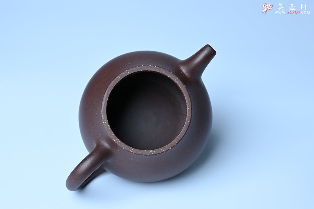 紫砂壶图片：美壶特惠 潜力股王老师 全手工刹凹成型单片拍打老紫泥潘壶 - 紫砂壶信息网