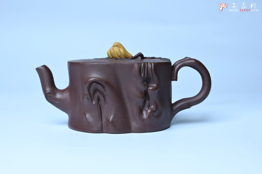 紫砂壶图片：美壶特惠 精致老紫泥佛手壶 肌理生动 底部刻佛手祥云特文气 - 紫砂壶信息网