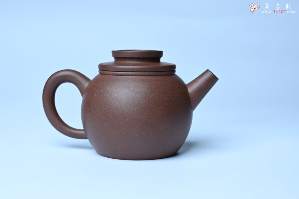 紫砂壶图片：美壶特惠 精致黑星红拼紫泥（家藏限量）巨轮小壶 茶人醉爱 - 紫砂壶信息网