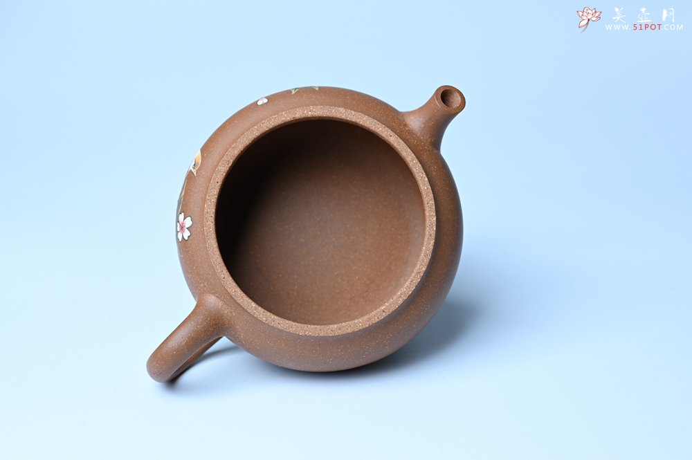 紫砂壶图片：美壶特惠 优质降坡泥花鸟听兔壶 茶人醉爱 - 紫砂壶信息网