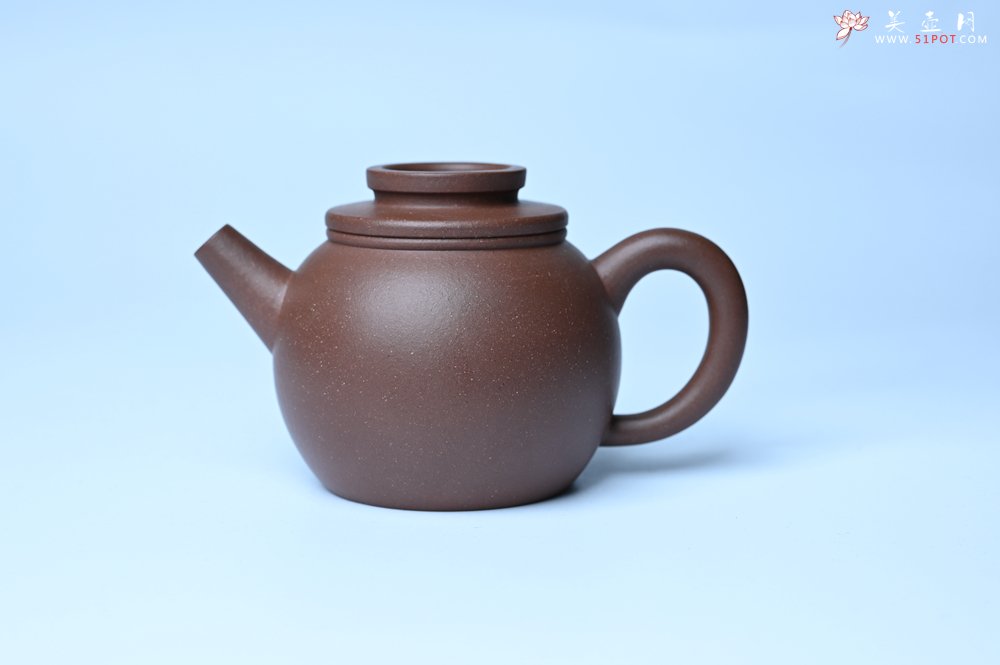 紫砂壶图片：美壶特惠 精致黑星红拼紫泥（家藏限量）巨轮小壶 茶人醉爱 - 紫砂壶信息网