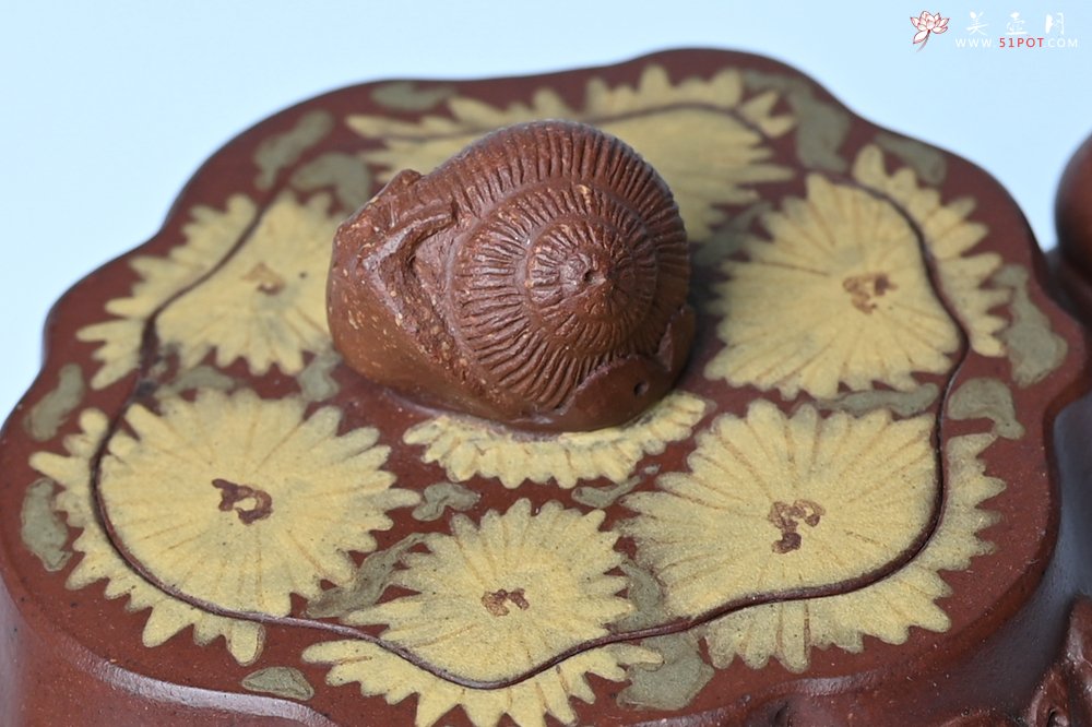 紫砂壶图片：美壶特惠 精品底槽青全手工留痕壶 细节生动 - 紫砂壶信息网