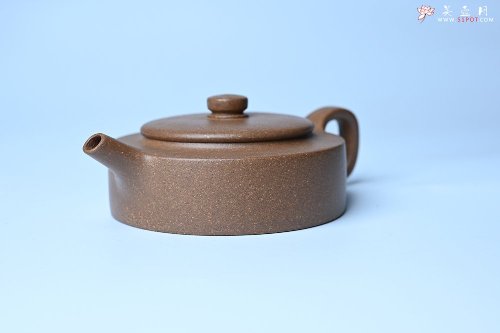 紫砂壶图片：美壶特惠  精工老段周盘壶 小壶难做 易泡养 杀茶利器 - 紫砂壶信息网