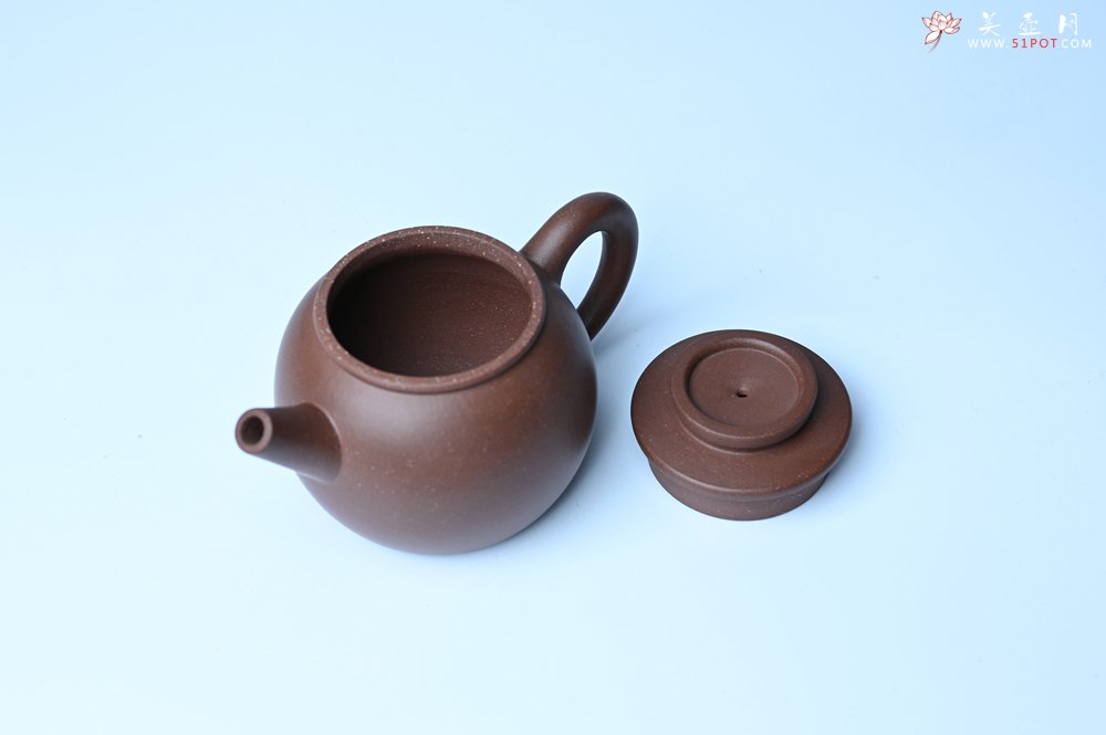 紫砂壶图片：美壶特惠 精致黑星红拼紫泥（家藏限量）巨轮小壶 茶人醉爱 - 紫砂壶信息网