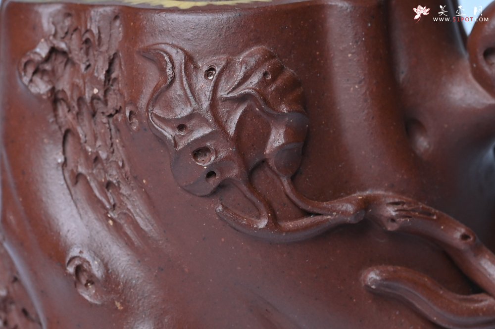 紫砂壶图片：美壶特惠 精品底槽青全手工留痕壶 细节生动 - 紫砂壶信息网