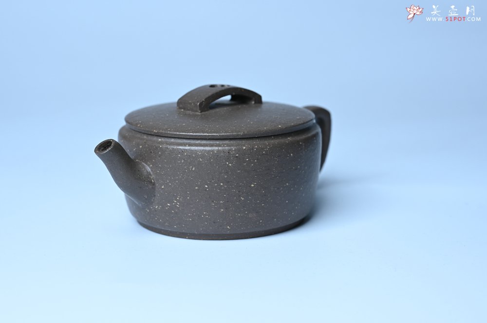 紫砂壶图片：美壶特惠 优质青灰段泥汉瓦壶 茶人醉爱 - 紫砂壶信息网