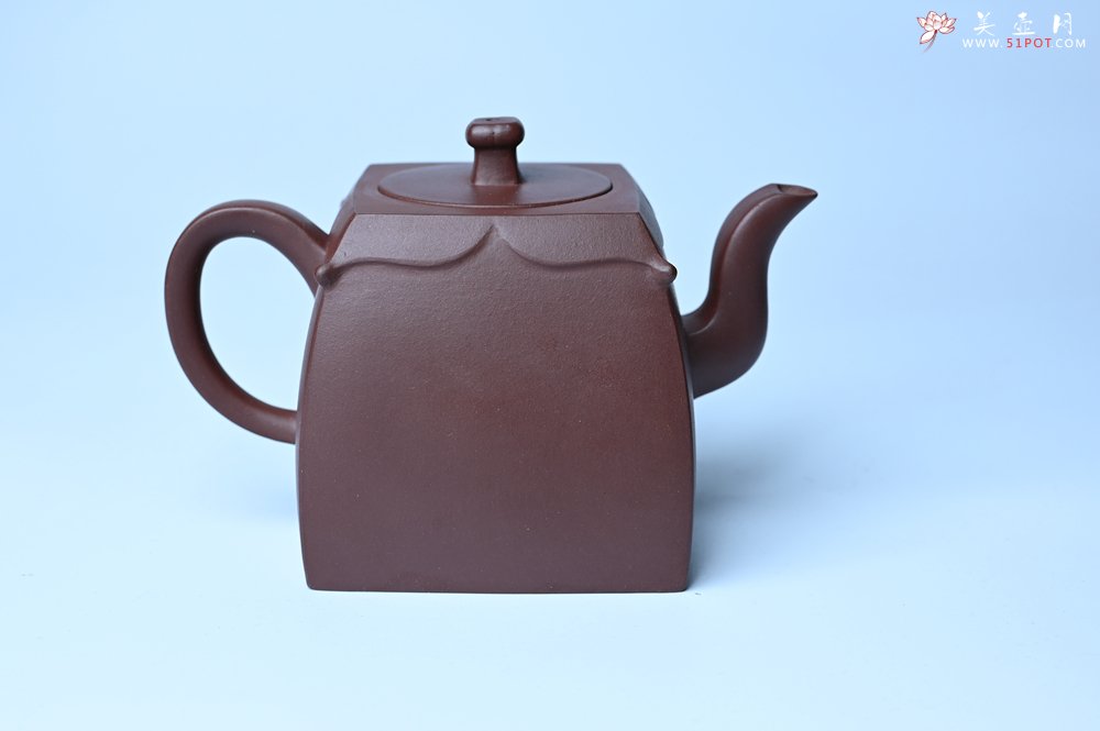 紫砂壶图片：美壶特惠 精致四方圆口壶 造型新颖 - 紫砂壶信息网