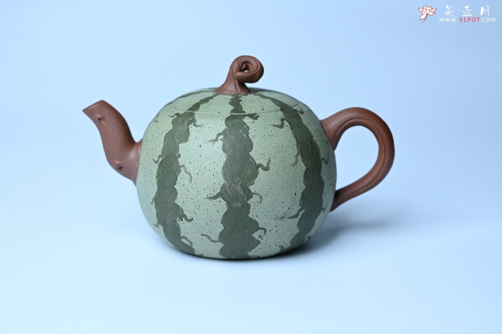紫砂壶图片：美壶特惠 精致西瓜紫砂壶 茶人醉爱 - 紫砂壶信息网