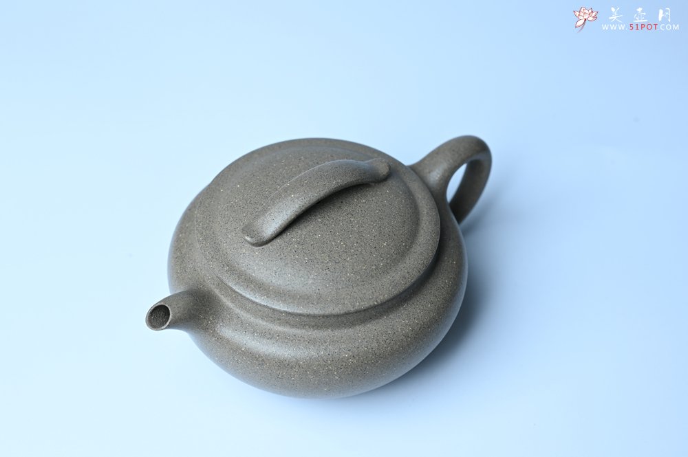 紫砂壶图片：美壶特惠 特好芝麻绿泥云帆紫砂壶 茶人醉爱 - 紫砂壶信息网