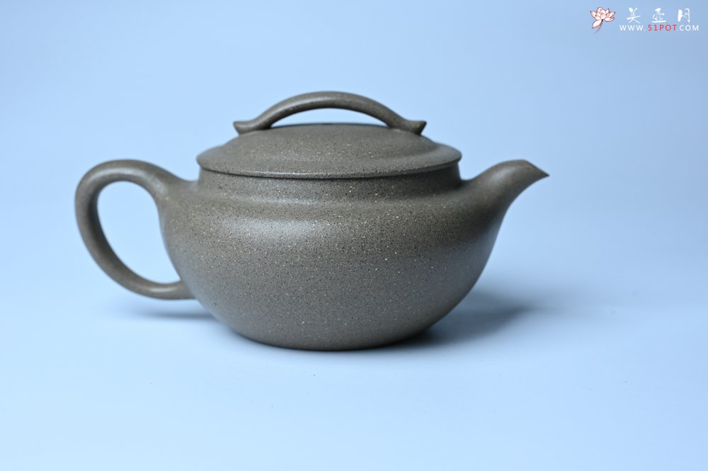 紫砂壶图片：美壶特惠 特好芝麻绿泥云帆紫砂壶 茶人醉爱 - 紫砂壶信息网