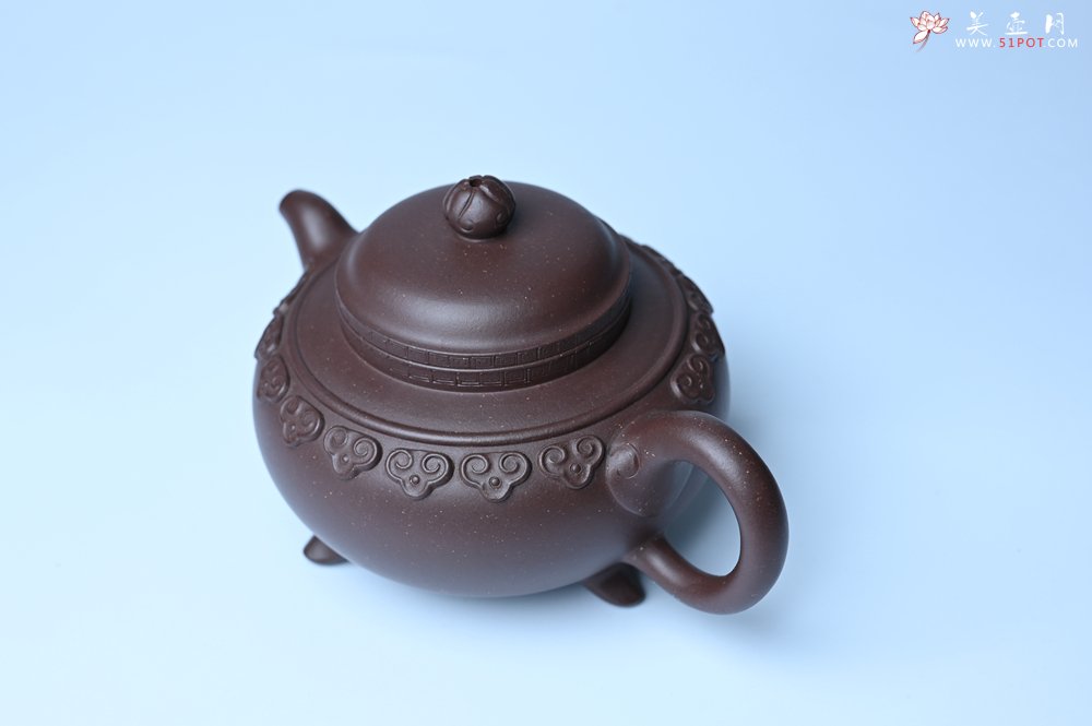 紫砂壶图片：美壶特惠 精致紫泥云肩如意壶 茶人醉爱 - 紫砂壶信息网