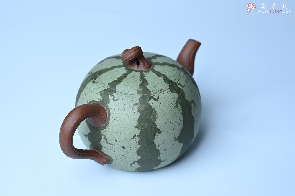 紫砂壶图片：美壶特惠 精致西瓜紫砂壶 茶人醉爱 - 紫砂壶信息网