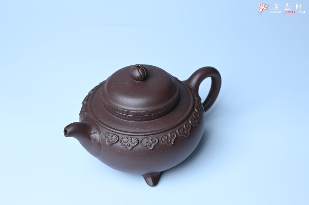 紫砂壶图片：美壶特惠 精致紫泥云肩如意壶 茶人醉爱 - 紫砂壶信息网