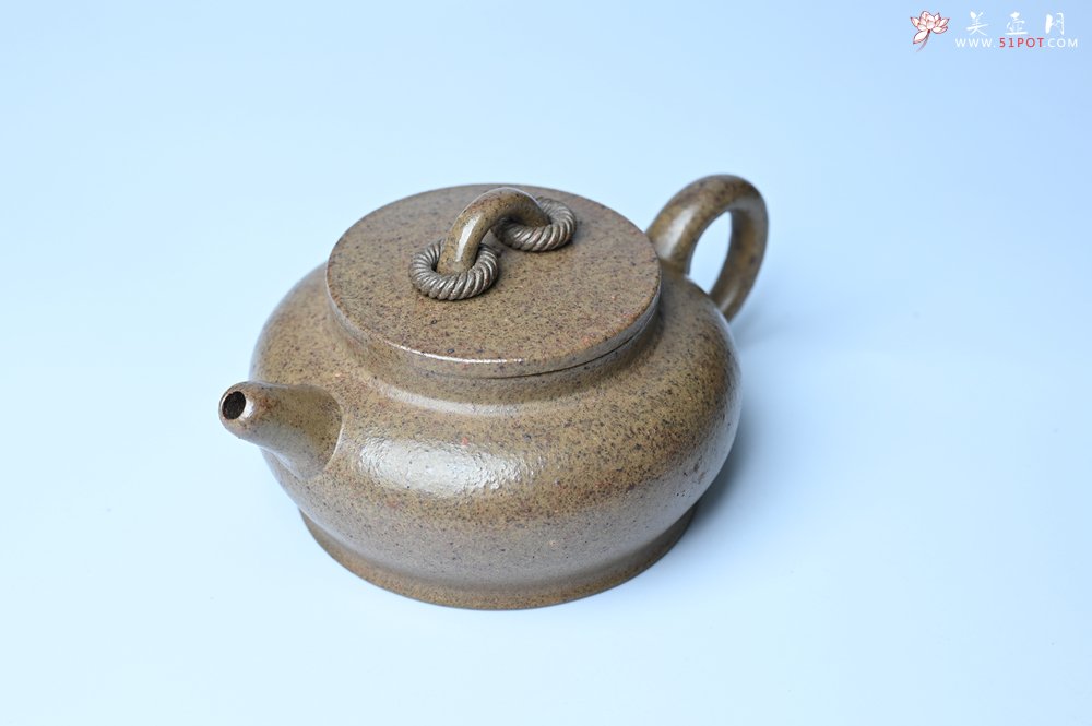 紫砂壶图片：美壶特惠 优质柴烧双圈壶 茶人醉爱 - 紫砂壶信息网