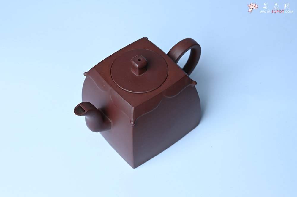 紫砂壶图片：美壶特惠 精致四方圆口壶 造型新颖 - 紫砂壶信息网