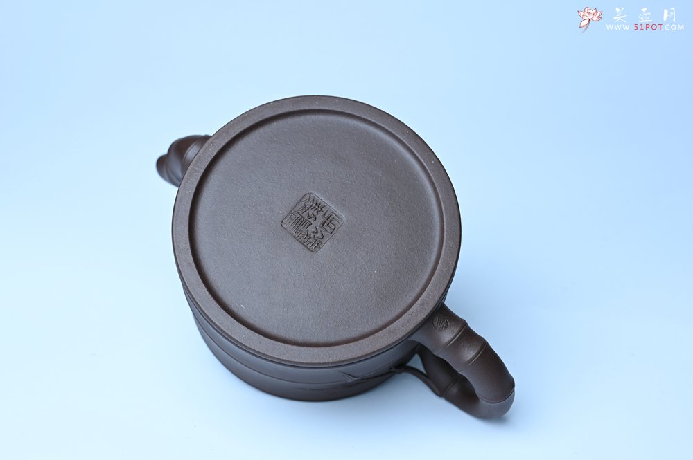 紫砂壶图片：美壶特惠 精致老紫泥可心竹段壶 茶人醉爱 - 紫砂壶信息网