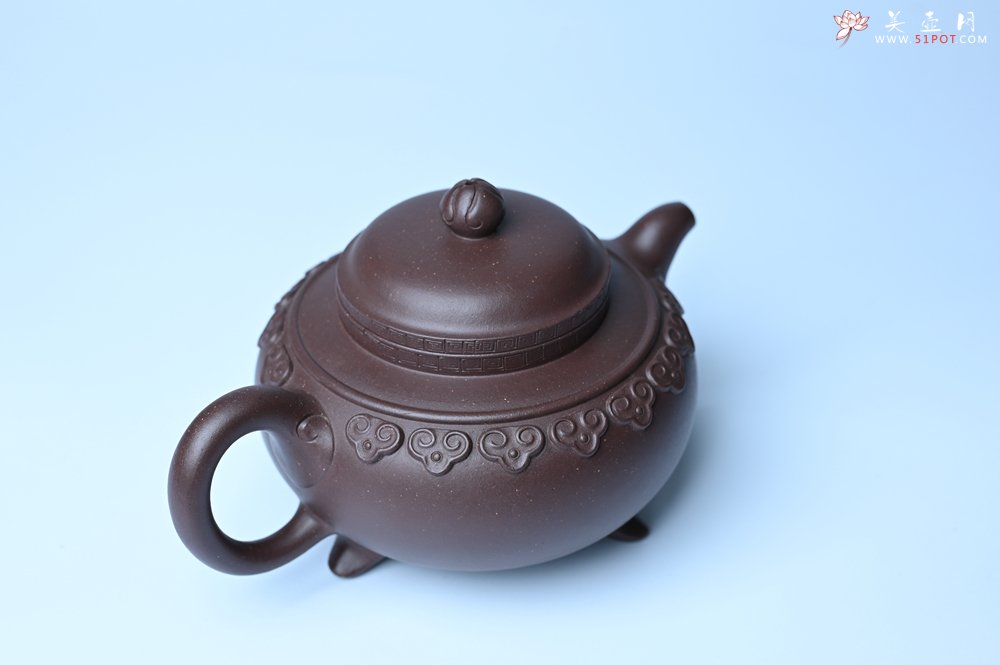 紫砂壶图片：美壶特惠 精致紫泥云肩如意壶 茶人醉爱 - 紫砂壶信息网