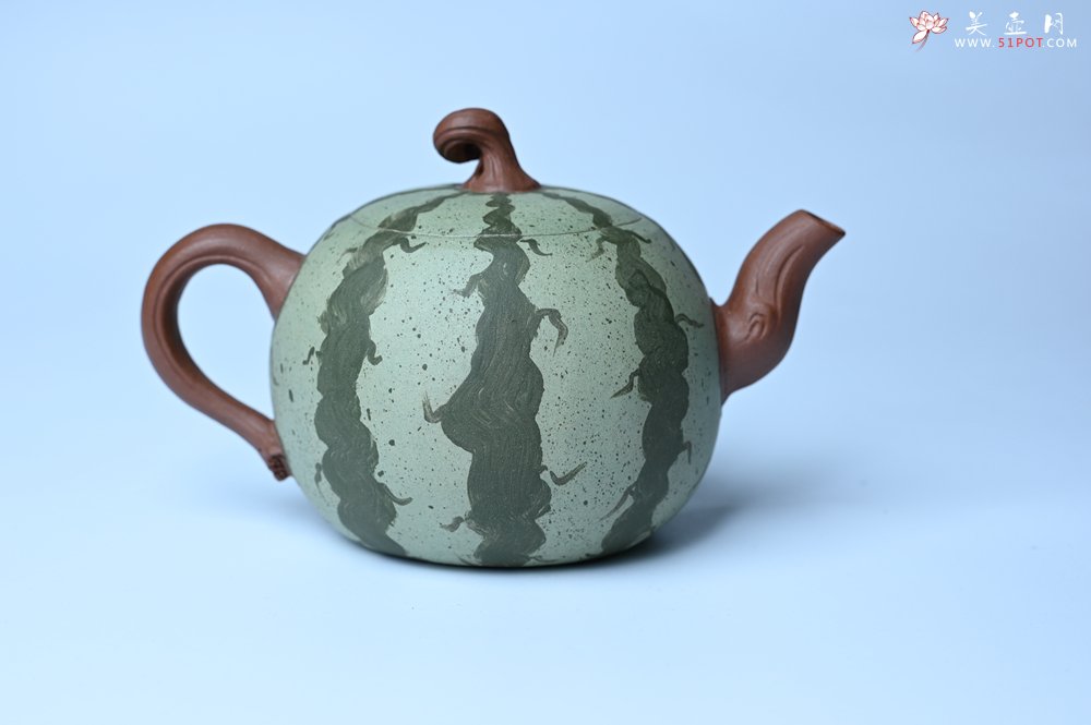 紫砂壶图片：美壶特惠 精致西瓜紫砂壶 茶人醉爱 - 紫砂壶信息网