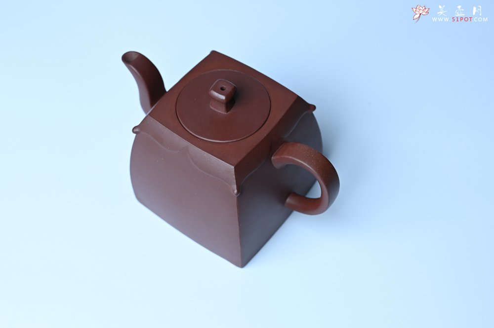 紫砂壶图片：美壶特惠 精致四方圆口壶 造型新颖 - 紫砂壶信息网