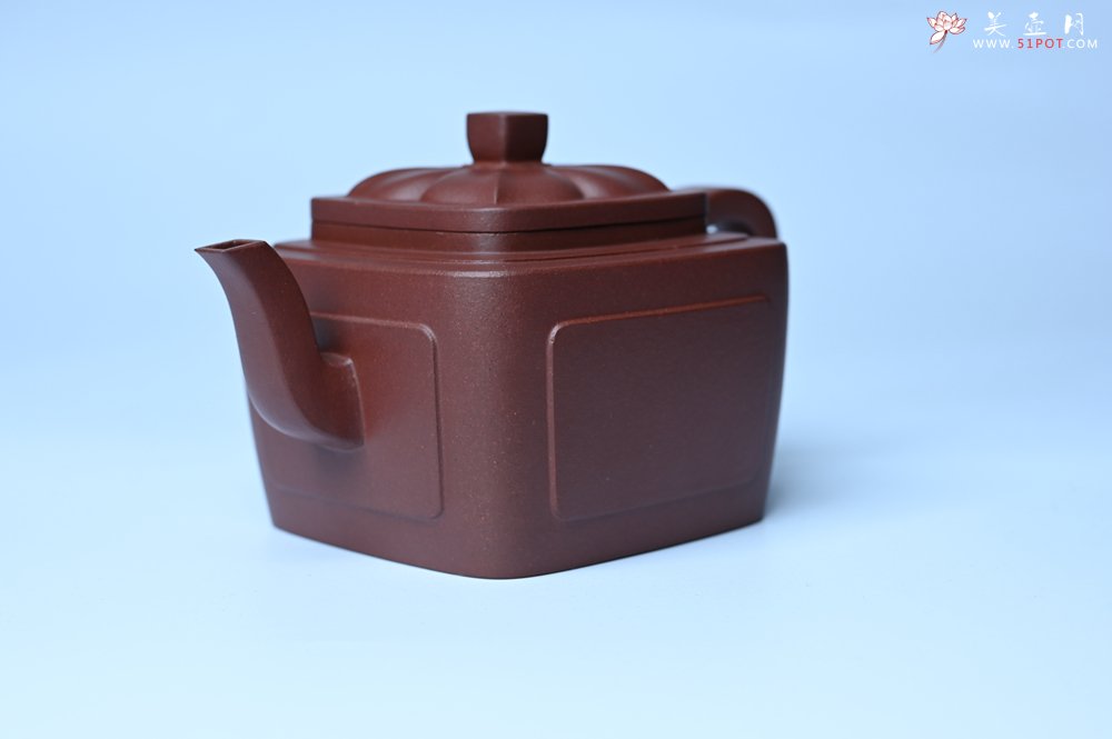 紫砂壶图片：美壶特惠 全手工优质紫红泥精致四方菱花壶 特文气 - 紫砂壶信息网