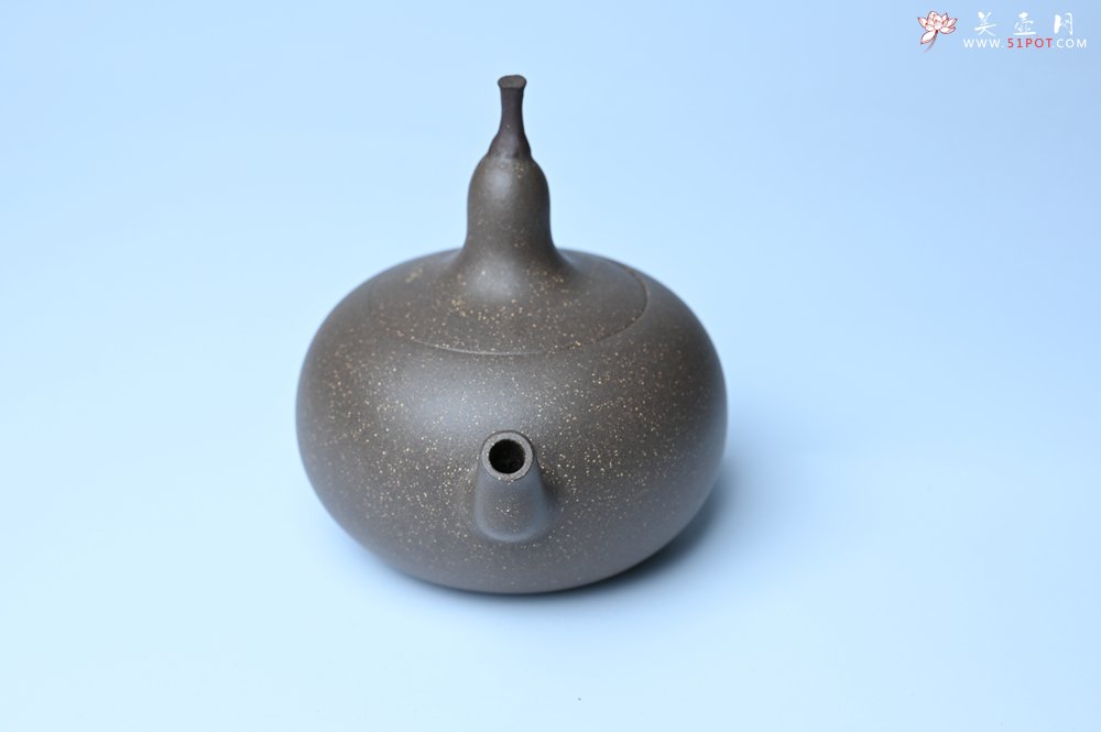 紫砂壶图片：美壶特惠 精致青段大肚茄子壶 茶人醉爱 - 紫砂壶信息网