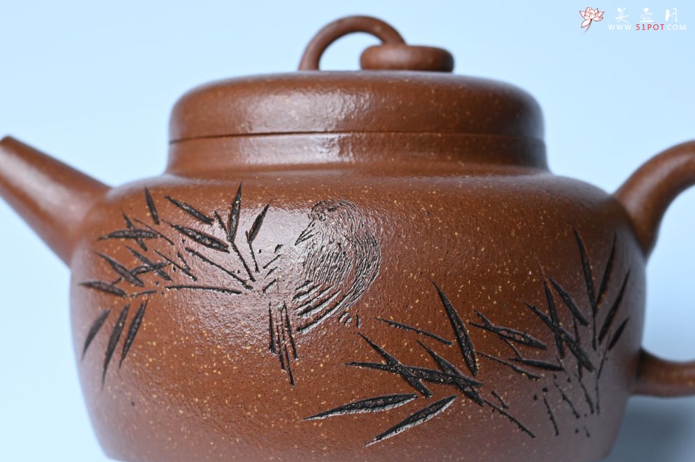 紫砂壶图片：美壶特惠 养过油润降坡泥圈钮德中壶 茶人醉爱 - 紫砂壶信息网