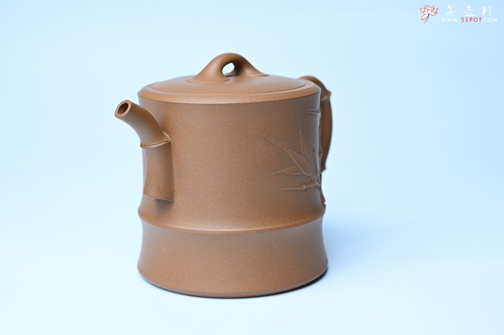 紫砂壶图片：美壶特惠 精工黄金段泥竹段 挺拔秀雅 茶人醉爱 - 紫砂壶信息网