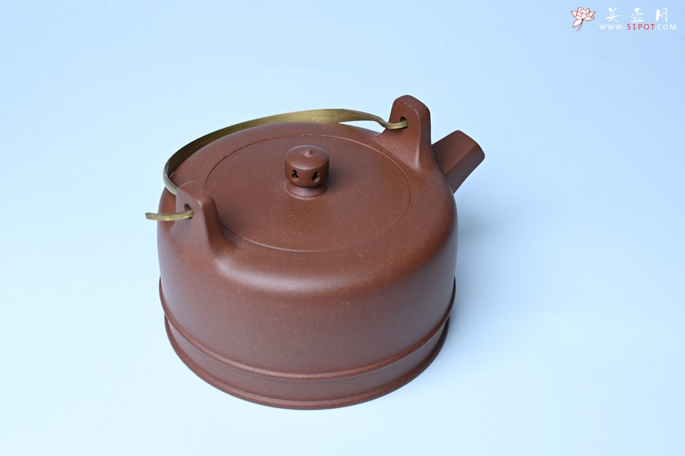 紫砂壶图片：美壶特惠 手工手制精致紫泥提梁壶 茶人醉爱 - 紫砂壶信息网