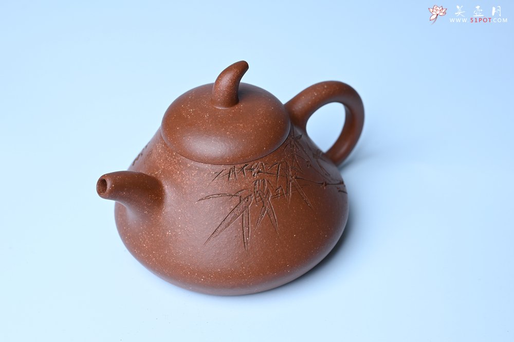 紫砂壶图片：美壶特惠 潜力股王老师 全手工拍打成型茄瓢壶 装饰居不可无竹 特文气 - 紫砂壶信息网