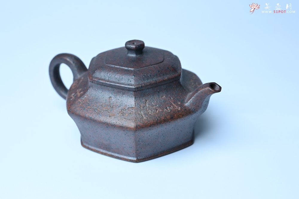 紫砂壶图片：美壶特惠 柴烧六方虚扁紫砂壶 茶人醉爱 - 紫砂壶信息网