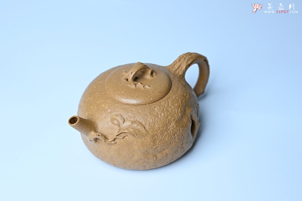 紫砂壶图片：美壶特惠 特好老段泥全手工供春壶 茶人醉爱 - 紫砂壶信息网